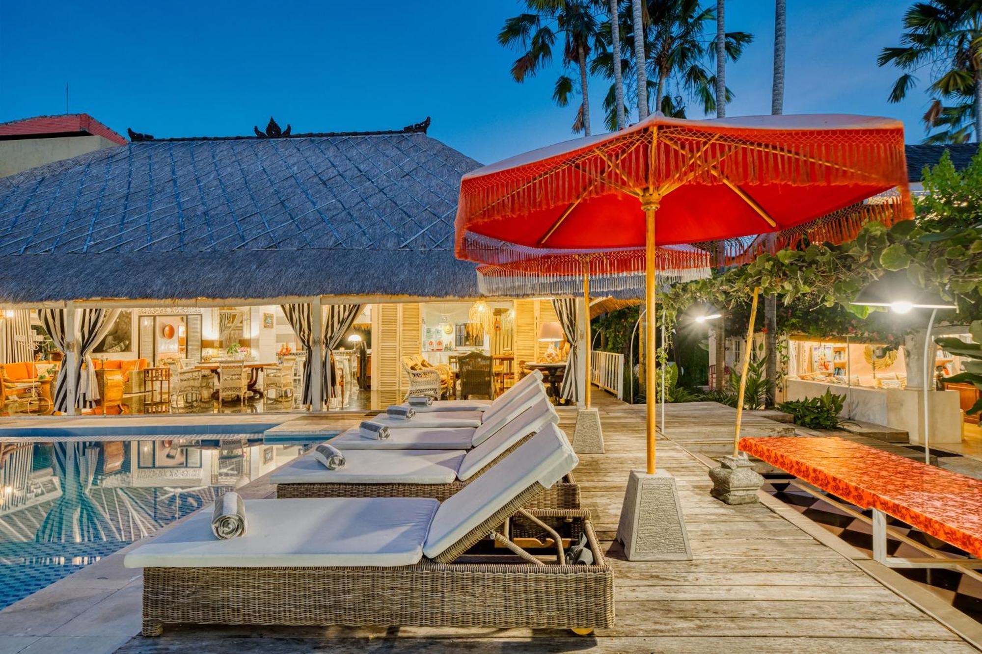 Villa Kalis, 10 Bedroom Family And Group Villa Seminyak Exteriör bild