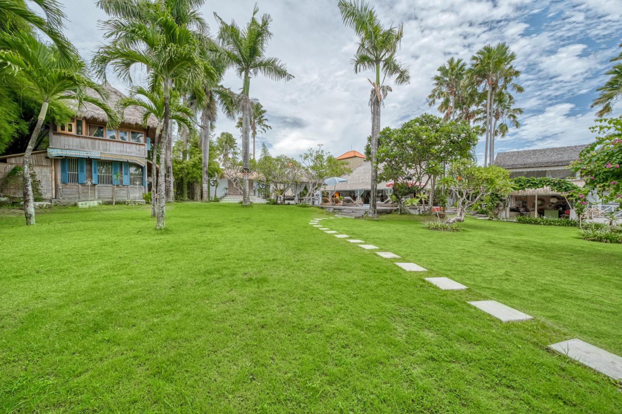 Villa Kalis, 10 Bedroom Family And Group Villa Seminyak Exteriör bild