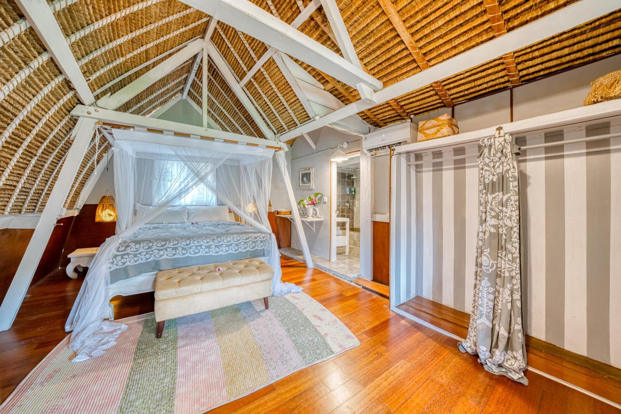 Villa Kalis, 10 Bedroom Family And Group Villa Seminyak Exteriör bild