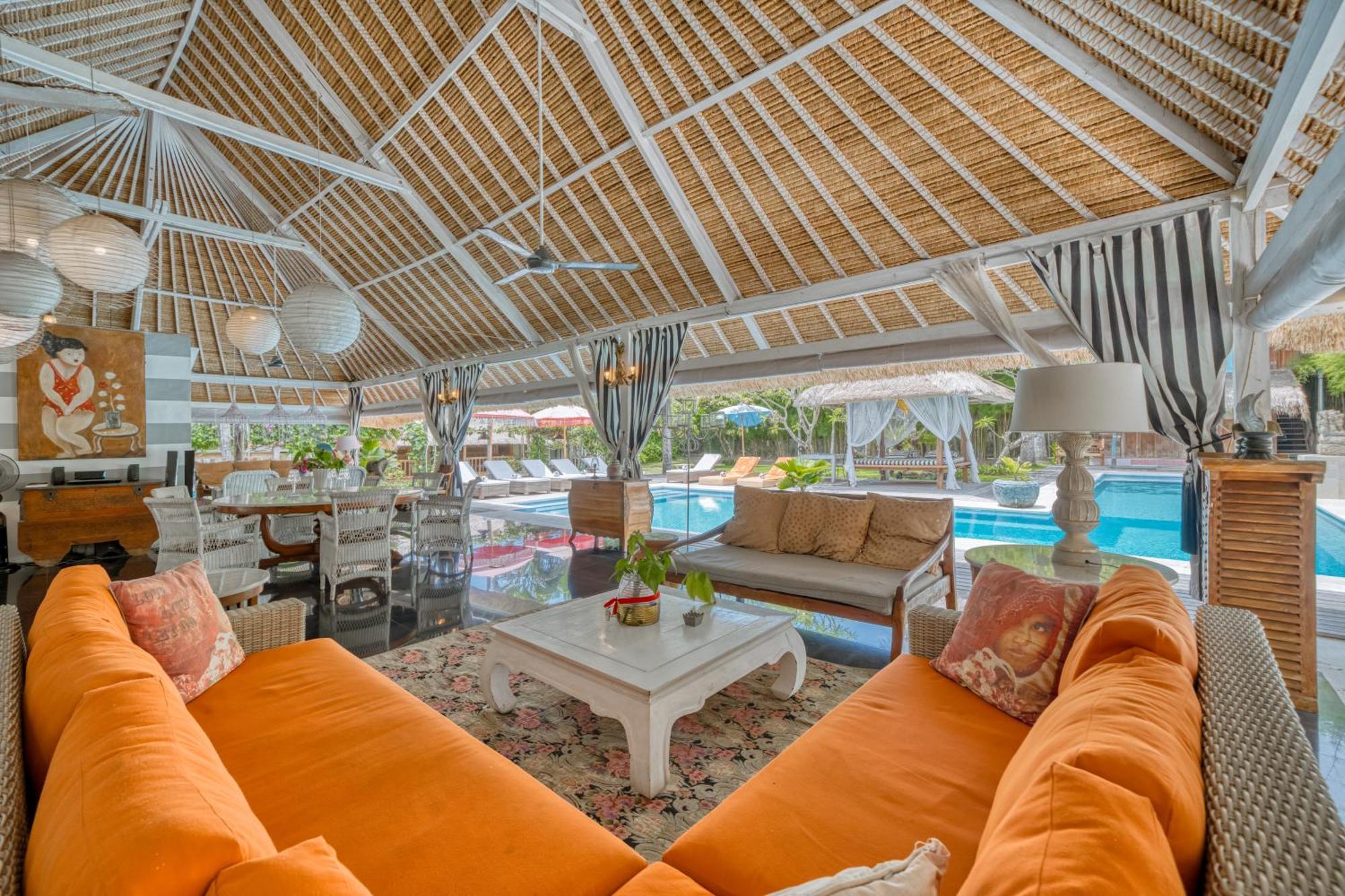Villa Kalis, 10 Bedroom Family And Group Villa Seminyak Exteriör bild